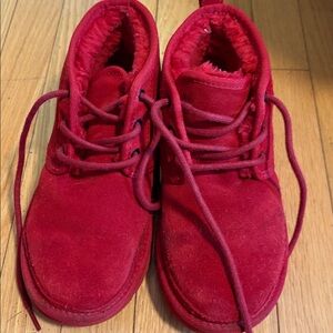 UGG Neumel Red Chukka Mens Size US 5 Boots Suede Lace Up